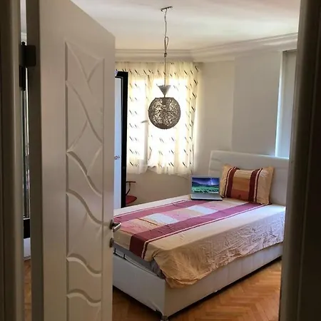 Plazada Luks Daire Apartment *